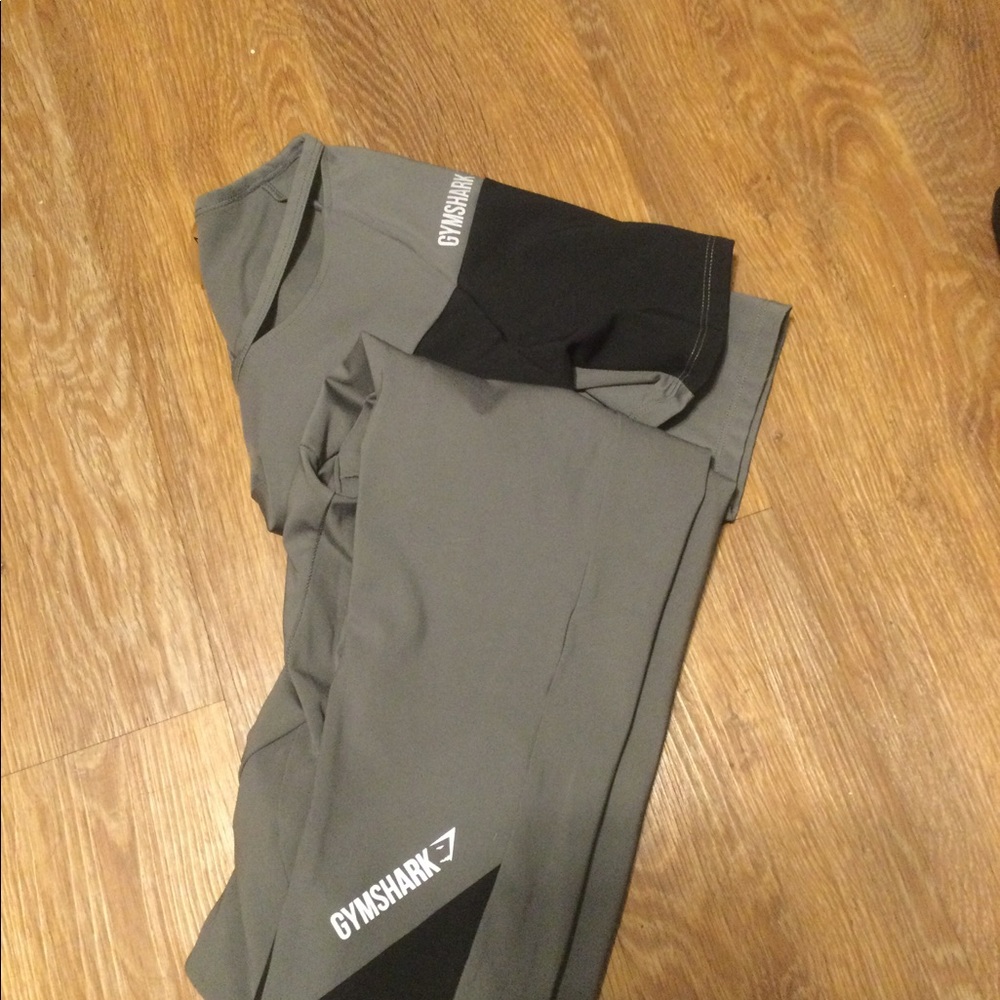 SOLD Gymshark asymmetrical set